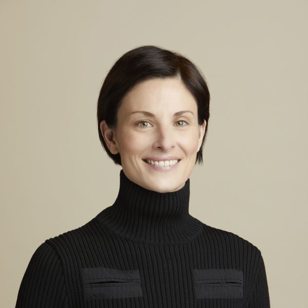 elizabeth-stone.jpg